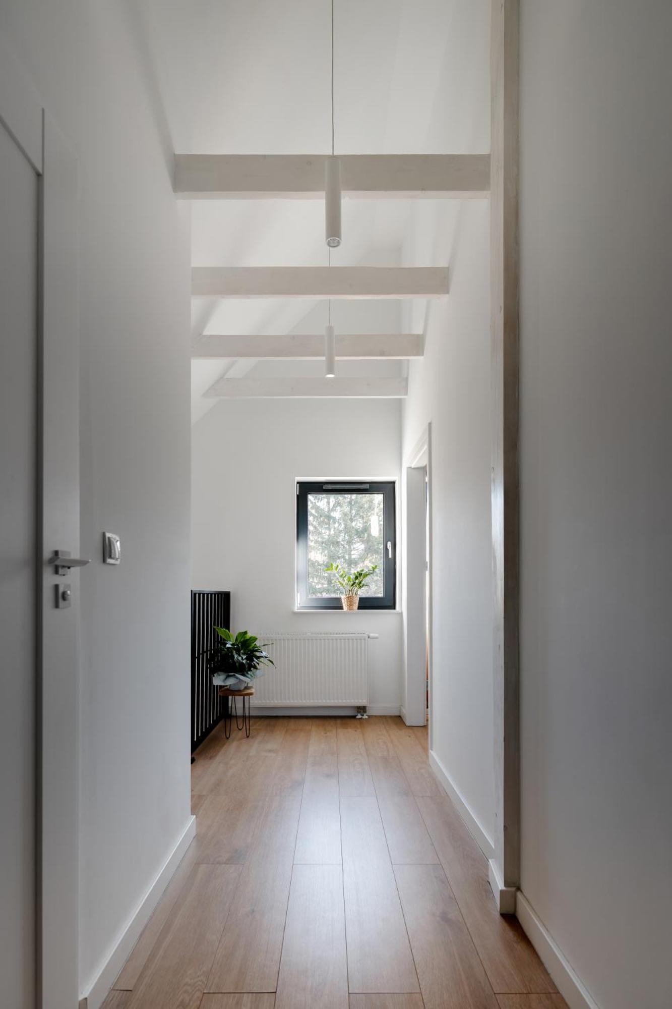 Villa Minimal. Dom Caloroczny W Gorach *